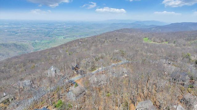 115 Hemlock DR, Wintergreen, VA 22958