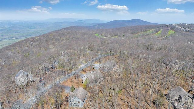 115 Hemlock DR, Wintergreen, VA 22958