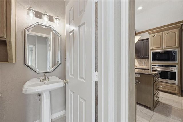 3408 Briar Creek Drive, Beaumont, TX 77706