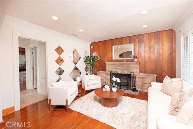 6303 Eileen, Los Angeles, CA 90043