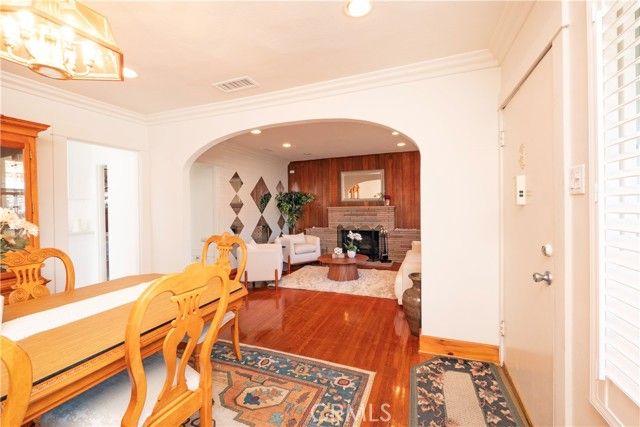 6303 Eileen, Los Angeles, CA 90043