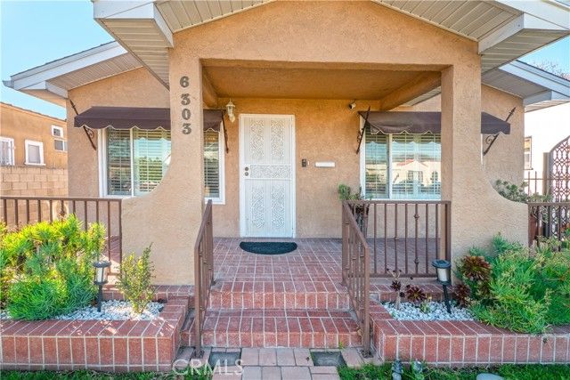 6303 Eileen, Los Angeles, CA 90043