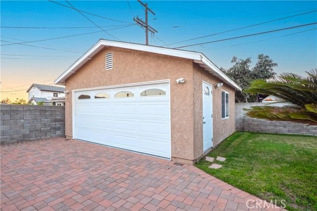 6303 Eileen, Los Angeles, CA 90043