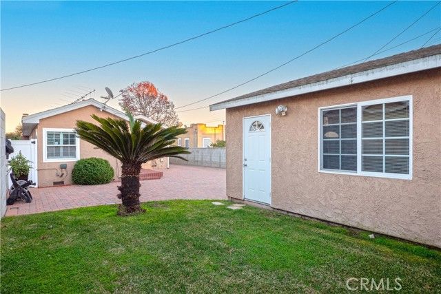 6303 Eileen, Los Angeles, CA 90043