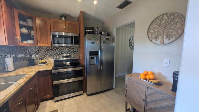 5300 Washington Street T324, Hollywood, FL 33021