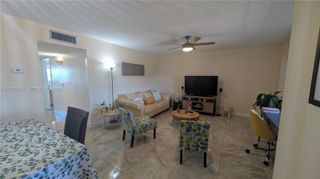 5300 Washington Street T324, Hollywood, FL 33021