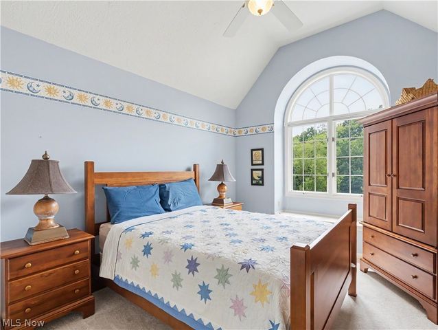 2039 Bent Creek Trail, Cuyahoga Falls, OH 44223