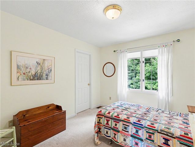 2039 Bent Creek Trail, Cuyahoga Falls, OH 44223