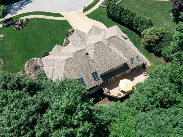 2039 Bent Creek Trail, Cuyahoga Falls, OH 44223