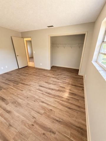2518 NE 21ST TERRACE, Ocala, FL 34470