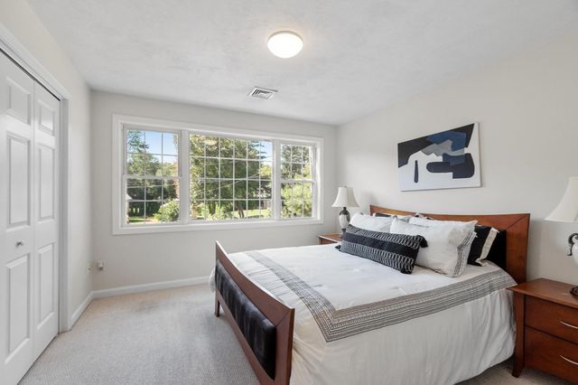 22 Hillcrest Dr, Acton, MA 01720