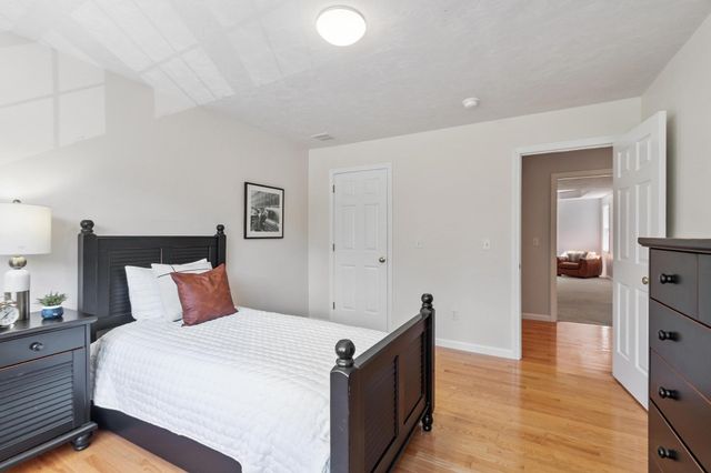 22 Hillcrest Dr, Acton, MA 01720