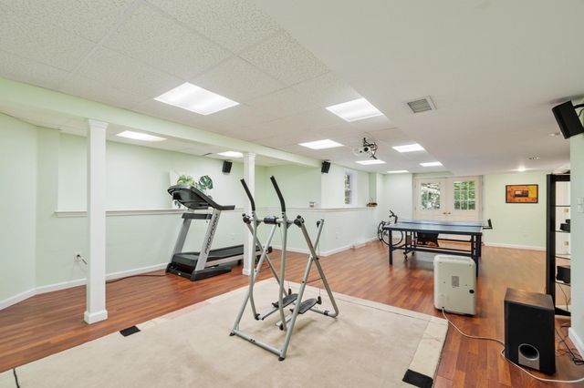 22 Hillcrest Dr, Acton, MA 01720