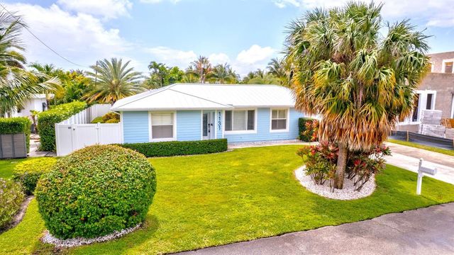 1131 Surf Road, Singer Island, FL 33404