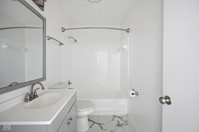 9468 Aberdare Drive, Indianapolis, IN 46250