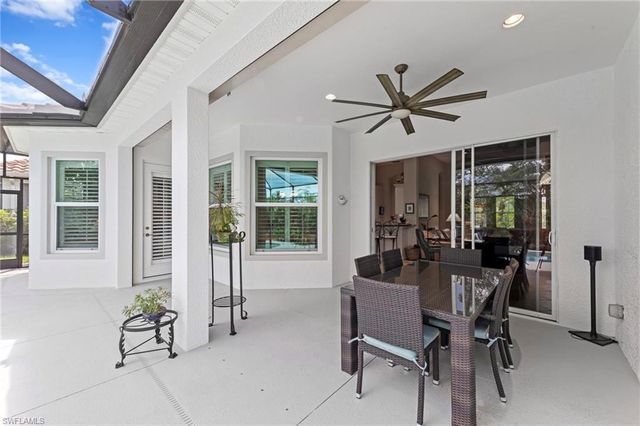 8215 Potomac LN, Naples, FL 34104