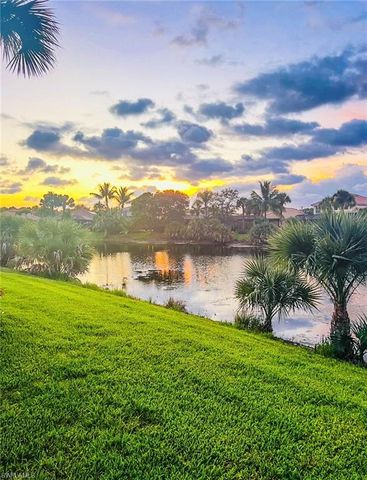 8215 Potomac LN, Naples, FL 34104