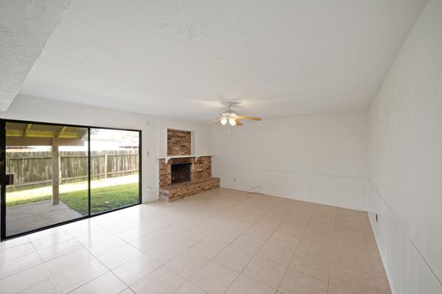 15822 Danford Drive, Houston, TX 77053