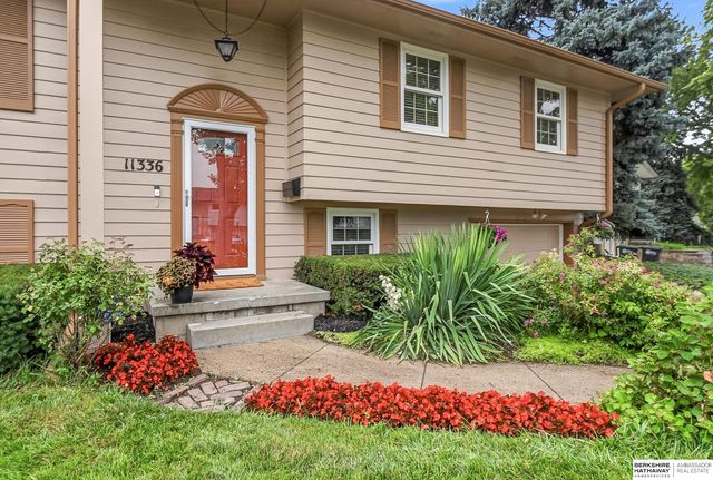 11336 Gold Street, Omaha, NE 68144