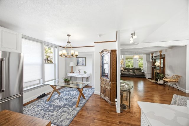 2720 Edina Boulevard, Zion, IL 60099