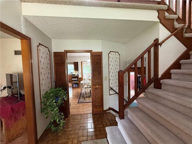 11201 W 114th Street, Overland Park, KS 66210