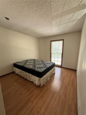 11201 W 114th Street, Overland Park, KS 66210
