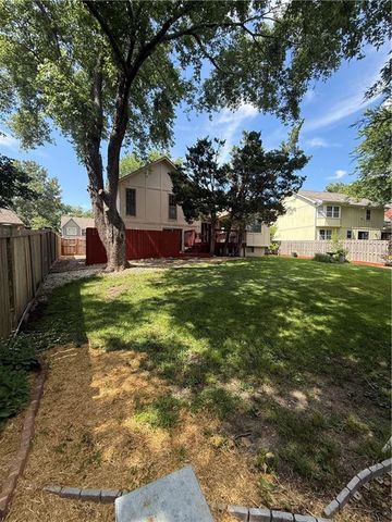 11201 W 114th Street, Overland Park, KS 66210