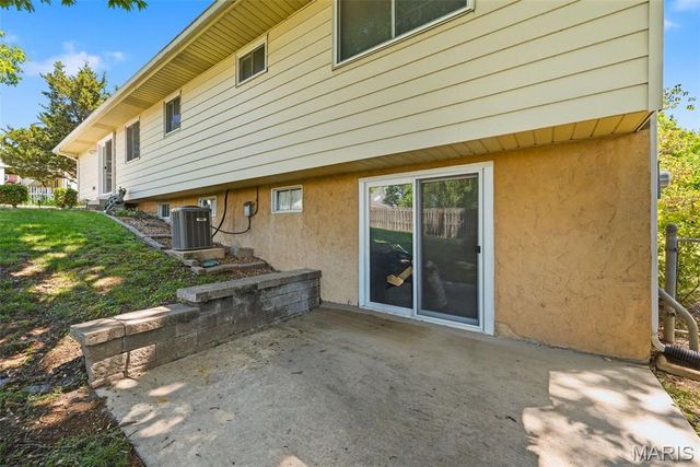4733 Ambs Road, St Louis, MO 63128