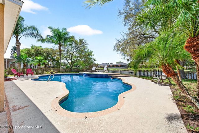 4021 Caparosa Circle, Melbourne, FL 32940