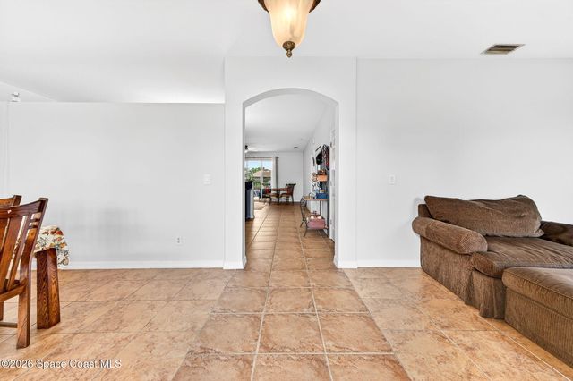 4021 Caparosa Circle, Melbourne, FL 32940