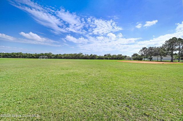 4021 Caparosa Circle, Melbourne, FL 32940