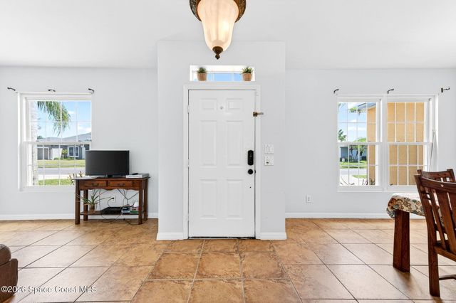 4021 Caparosa Circle, Melbourne, FL 32940