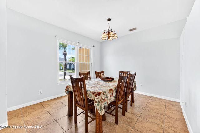 4021 Caparosa Circle, Melbourne, FL 32940