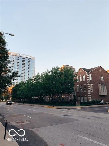 223 N New Jersey Street D, Indianapolis, IN 46204