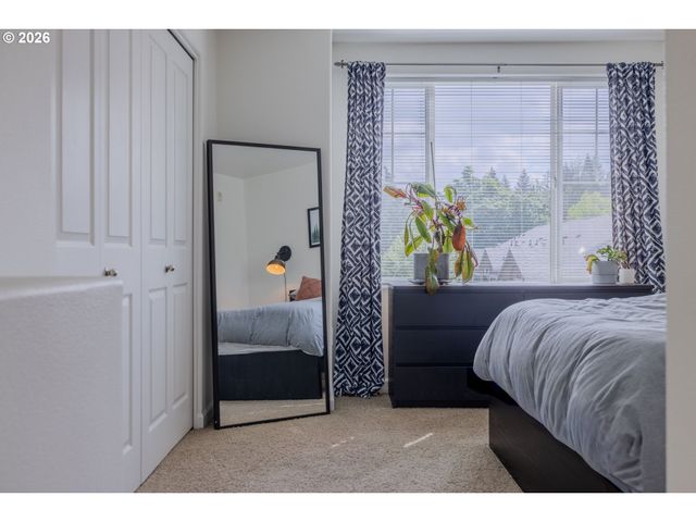 360 Nw 116TH Ave 102, Portland, OR 97229