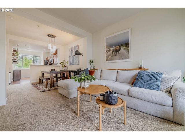 360 Nw 116TH Ave 102, Portland, OR 97229
