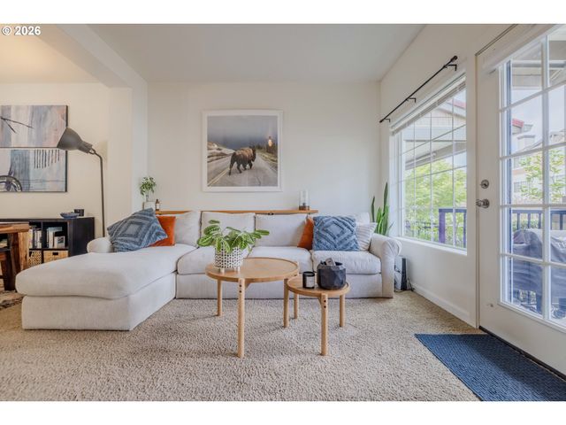 360 Nw 116TH Ave 102, Portland, OR 97229