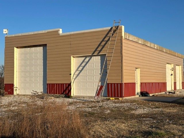 398 Donkey Trail, Everton, AR 72633