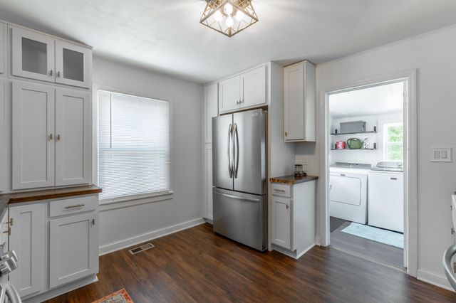 10061 Central Drive, Ooltewah, TN 37363