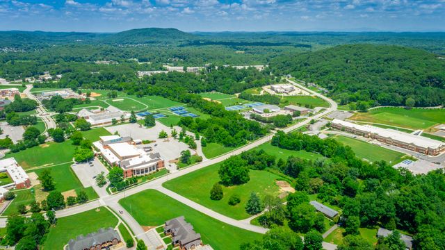 10061 Central Drive, Ooltewah, TN 37363
