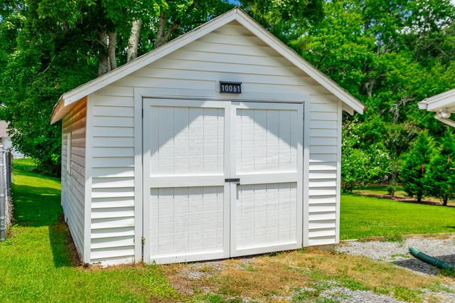 10061 Central Drive, Ooltewah, TN 37363