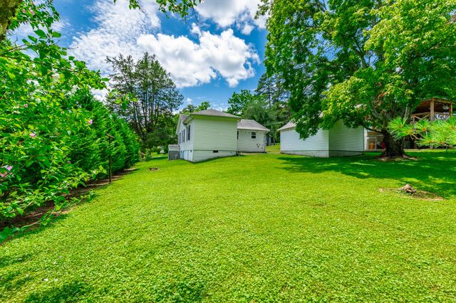 10061 Central Drive, Ooltewah, TN 37363