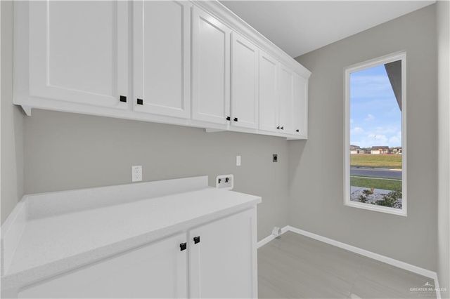 2221 Blue Sky Drive, Weslaco, TX 78599