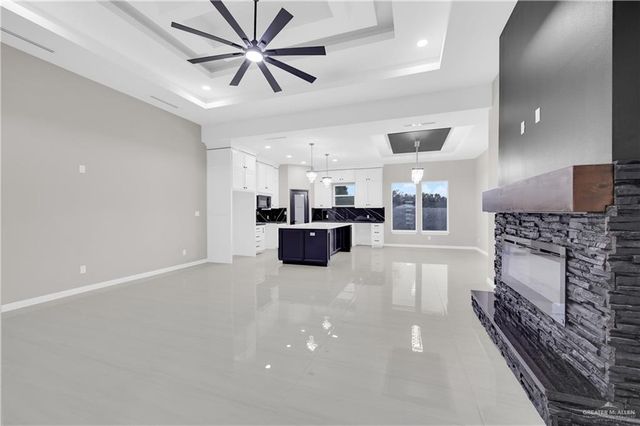 2221 Blue Sky Drive, Weslaco, TX 78599