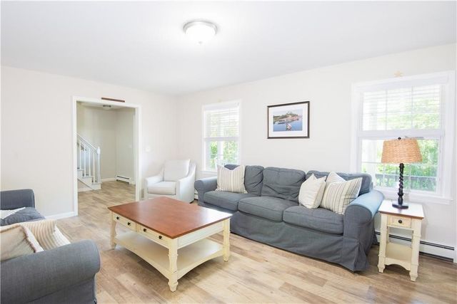 663 Aquidneck Avenue, Middletown, RI 02842