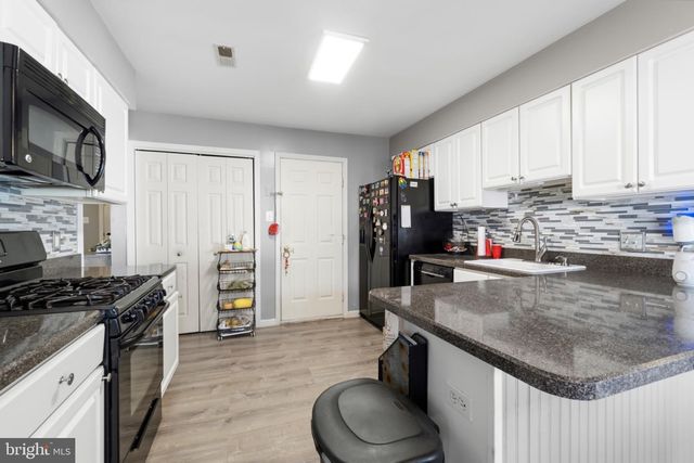 20 BRANDYWINE CT, Egg Harbor Township, NJ 08234
