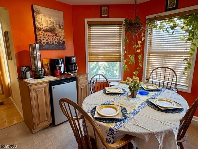 13 Witherwood Dr, Hardyston Twp., NJ 07419