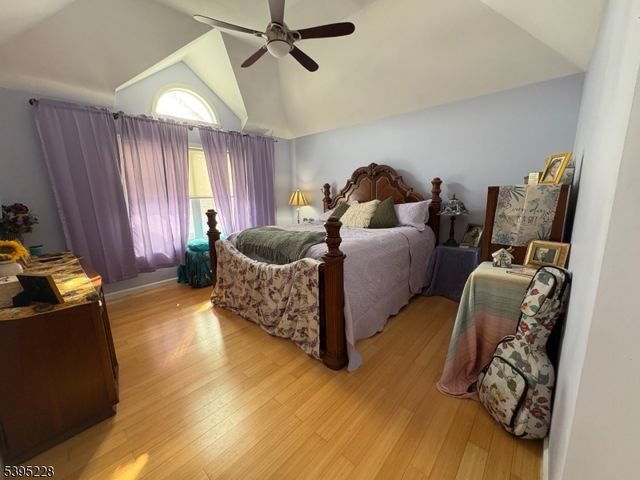 13 Witherwood Dr, Hardyston Twp., NJ 07419