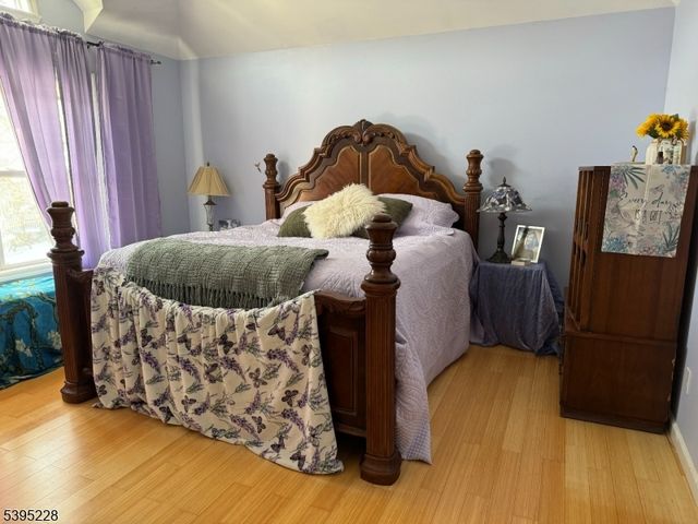 13 Witherwood Dr, Hardyston Twp., NJ 07419