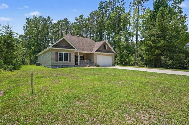 145 Black Harbor Dr., Conway, SC 29526